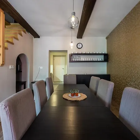 Guest house Apartmany U Pavla 3*