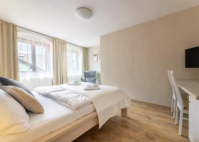 U Pavla Gæstehus 3*